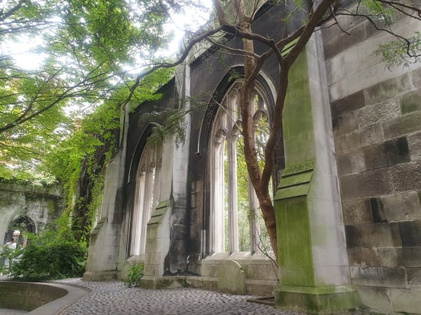 London titkai: St Dunstan in the East